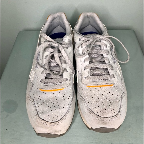 Reebok Classics with Ortholite - Picture 2 of 5